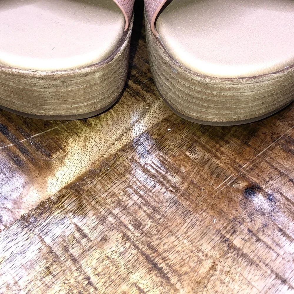 ✅ Anthro Coconuts by Matisse Study Wedges in‎ Blush